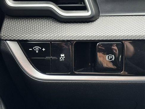 Certified 2023 Kia Sportage LX image 31