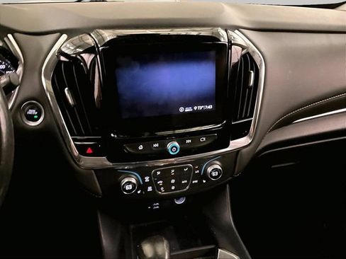 Used 2021 Chevrolet Traverse RS AWD/4WD image 6