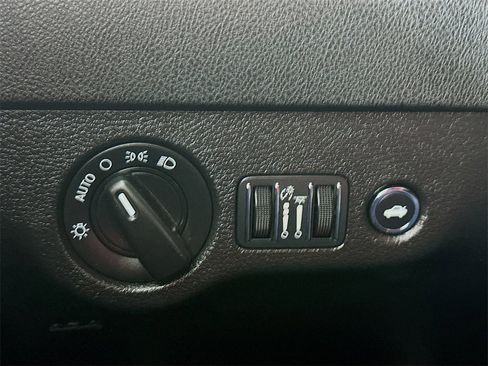 Used 2023 Dodge Charger SXT image 19