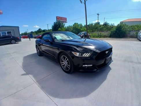Used 2016 Ford Mustang Premium RWD image 3