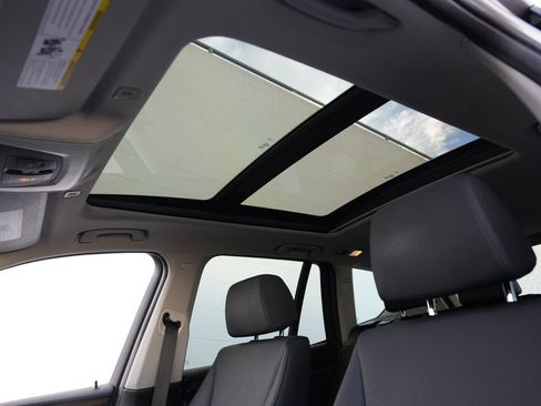 Used 2017 BMW X3 sDrive28i image 13