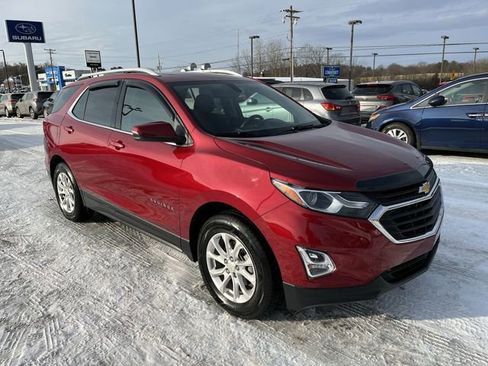 Used 2018 Chevrolet Equinox LT w/ Sun & Infotainment Package image 11