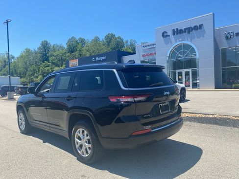 Used 2023 Jeep Grand Cherokee L Limited AWD/4WD image 4