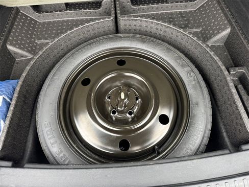 Used 2018 Lincoln MKX Reserve w/ Luxury Package image 17