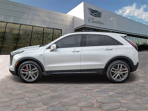 Certified 2021 Cadillac XT4 Sport w/ Cold Weather Package image 2