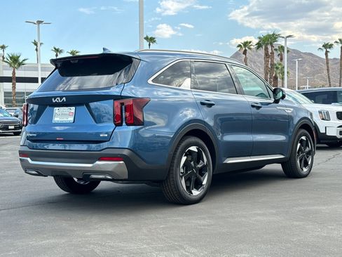 New 2025 Kia Sorento SX Prestige image 3