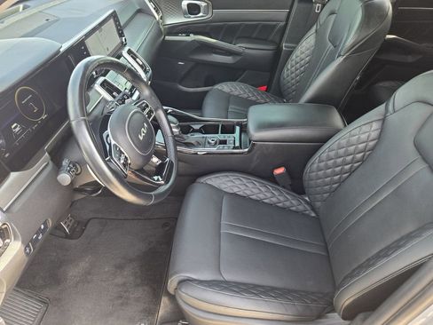 Certified 2024 Kia Telluride SX Prestige X-Line AWD/4WD image 11