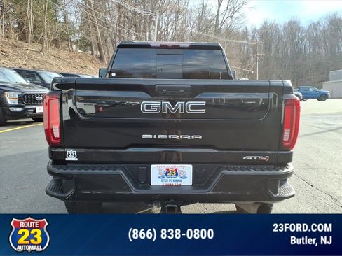 Used 2023 GMC Sierra 2500 AT4 w/ AT4 Preferred Package image 7