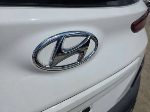 Used 2022 Hyundai Kona SEL w/ Convenience Package FWD image 10
