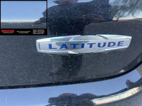 Used 2022 Jeep Compass Latitude image 14