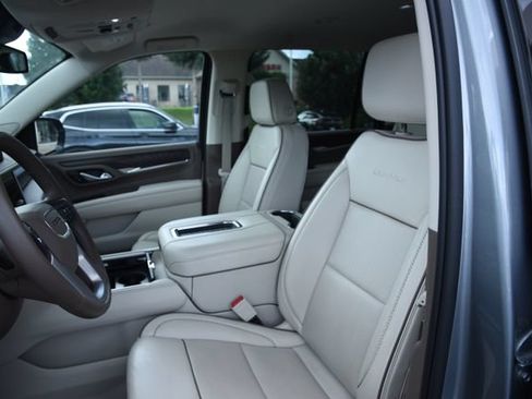 Used 2023 GMC Yukon XL Denali w/ Max Trailering Package AWD/4WD image 19