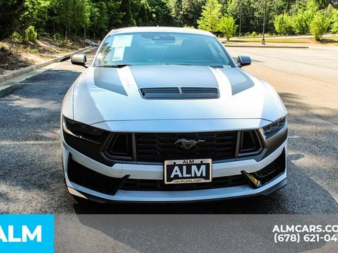 Used 2025 Ford Mustang Dark Horse RWD image 9