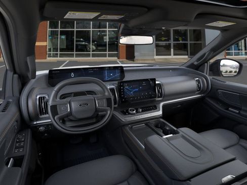 New 2025 Ford Expedition Tremor image 9