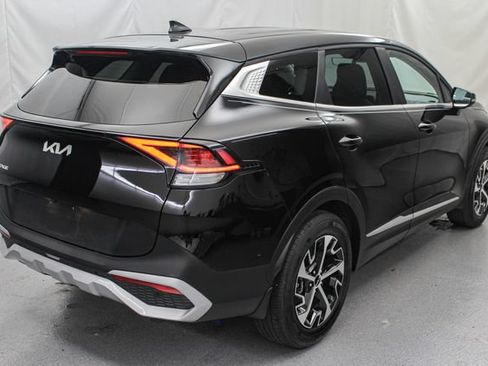 Used 2025 Kia Sportage EX FWD image 10
