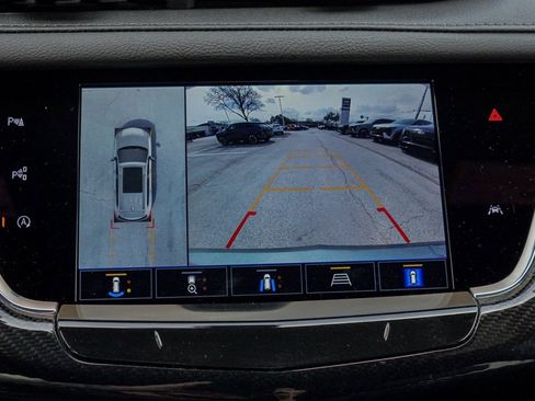 New 2025 Cadillac XT6 Sport w/ Technology Package image 12