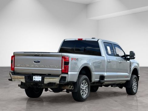 Used 2024 Ford F350 Lariat w/ Lariat Ultimate Package AWD/4WD image 7