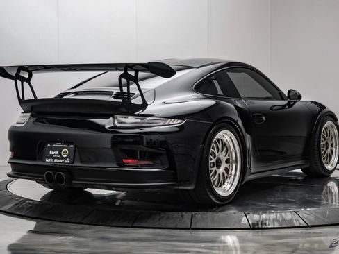 Used 2016 Porsche 911 GT3 RS RWD image 19