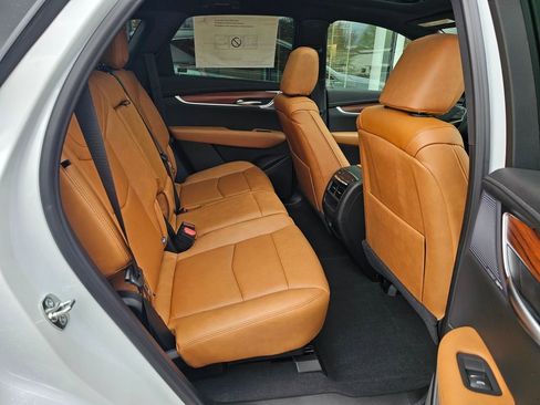 New 2026 Cadillac XT5 Premium Luxury w/ Driver Assist Package FWD image 12