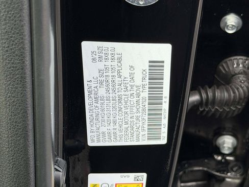 Certified 2025 Honda Ridgeline TrailSport+ image 21
