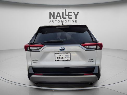 Used 2022 Toyota RAV4 XSE image 4