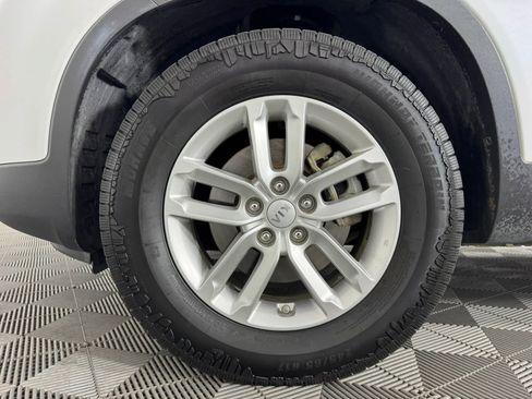 Used 2015 Kia Sorento LX FWD image 38