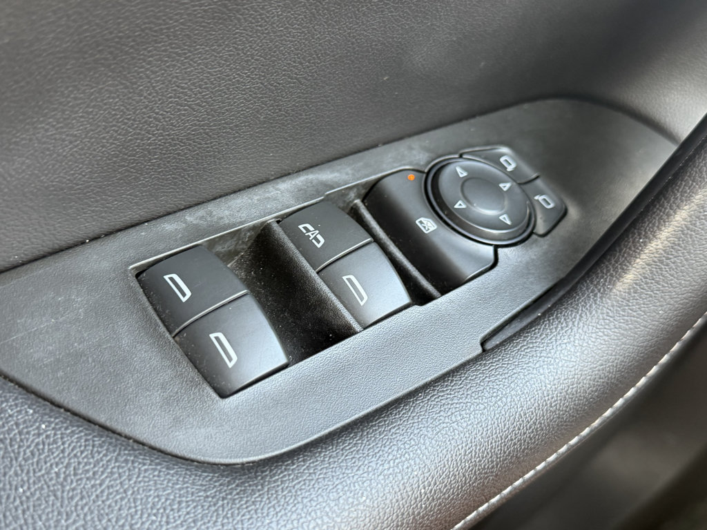 Used 2023 Chevrolet Blazer LT AWD/4WD image 21
