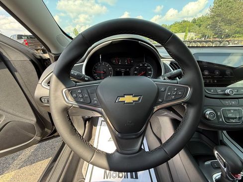 Certified 2024 Chevrolet Malibu RS w/ LPO, Floor Liner Package FWD image 17