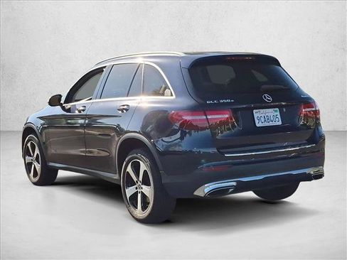 Used 2019 Mercedes-Benz GLC 350e 4MATIC image 8