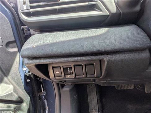 Used 2025 Subaru Legacy Premium AWD/4WD image 17