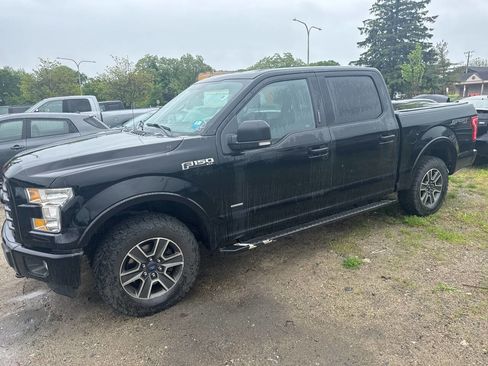 Used 2016 Ford F150 XLT w/ Equipment Group 302A Luxury AWD/4WD image 1