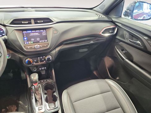 Used 2023 Chevrolet TrailBlazer RS image 12