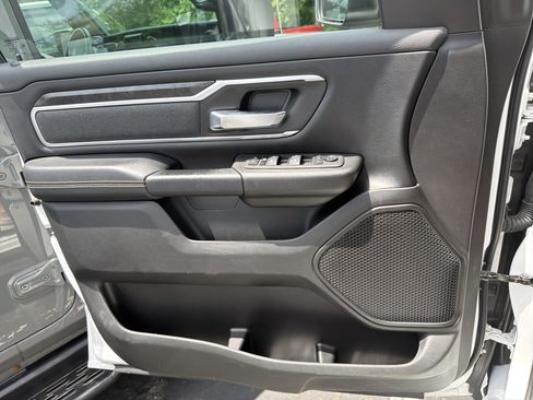 Used 2022 RAM 1500 Big Horn AWD/4WD image 35