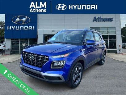 New 2025 Hyundai Venue SEL