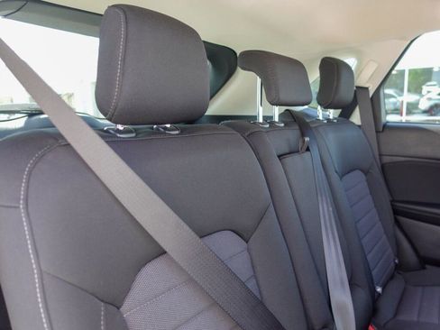 Used 2019 Ford Edge SE w/ SE Fleet Driver's Package image 13