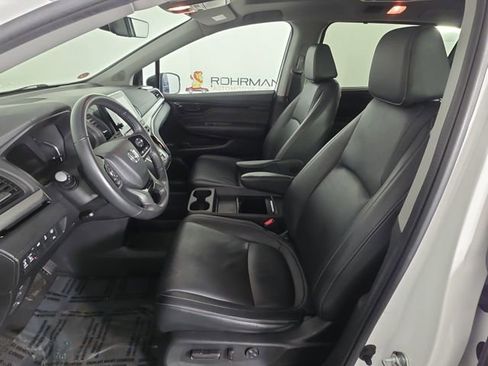 Used 2024 Honda Odyssey Touring image 18