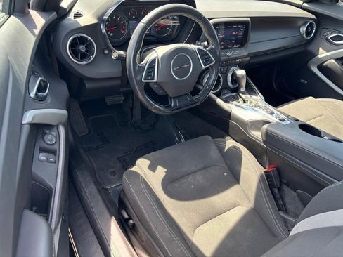 Used 2022 Chevrolet Camaro LT w/ Technology Package RWD image 15