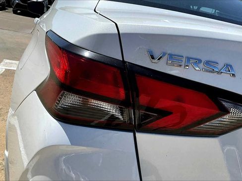 Used 2025 Nissan Versa SV w/ Trunk Package FWD image 12