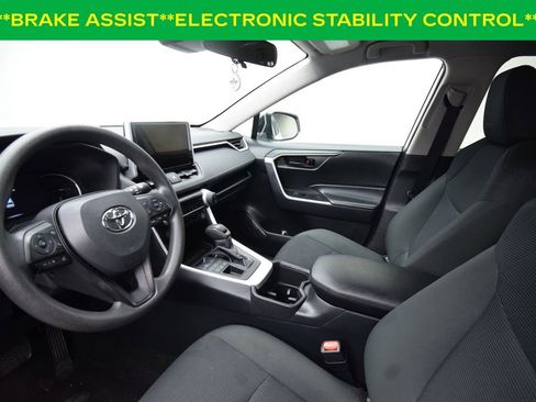 Used 2024 Toyota RAV4 LE image 8