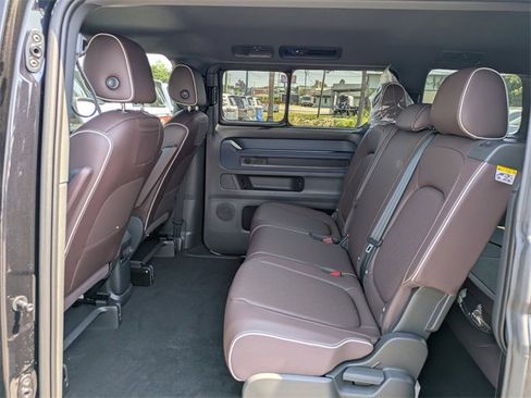 New 2025 Volkswagen ID. Buzz Pro S image 13