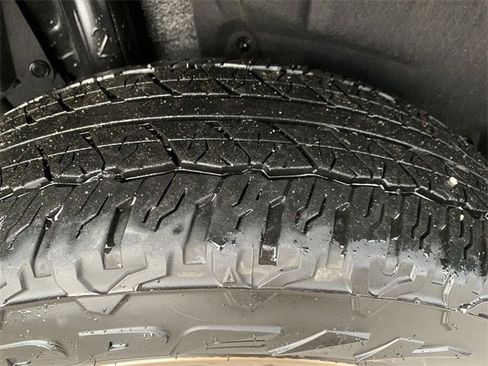 Used 2024 Toyota RAV4 Woodland Edition image 34