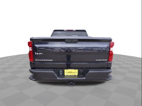 Used 2022 Chevrolet Silverado 1500 Custom image 5