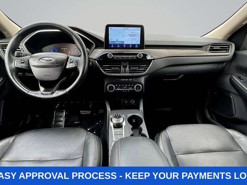 Used 2020 Ford Escape Titanium w/ Titanium Premium Package 2.0 FWD image 10