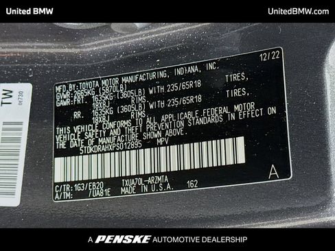 Used 2023 Toyota Highlander XLE FWD image 15
