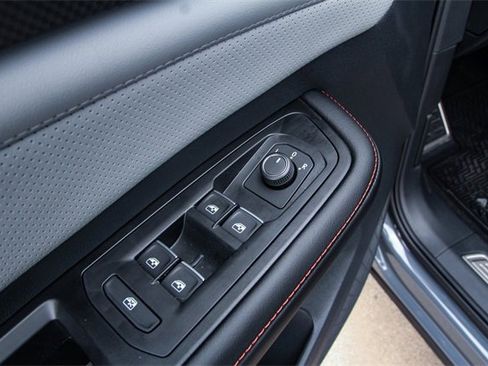 New 2026 Volkswagen Atlas Peak Edition image 13