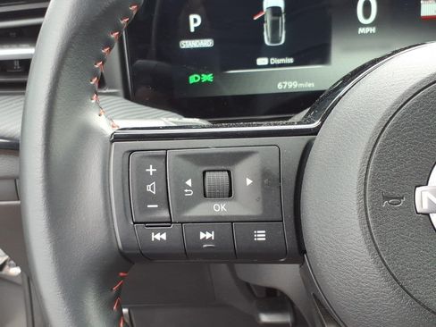 Used 2026 Nissan Kicks SR w/ Cold Weather Package AWD/4WD image 15