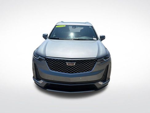 Used 2023 Cadillac XT6 Luxury AWD/4WD image 2