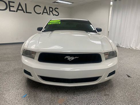 Used 2011 Ford Mustang Coupe w/ 101A Rapid Spec Order Code image 2