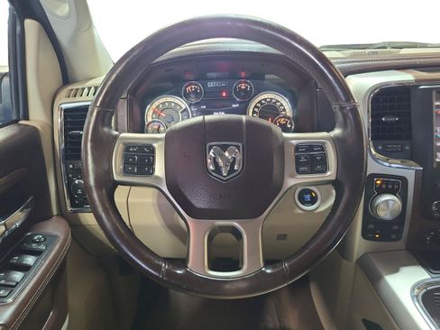 Used 2016 RAM 1500 Laramie w/ Convenience Group AWD/4WD image 12