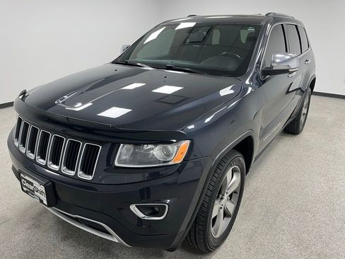 Used 2016 Jeep Grand Cherokee Limited w/ Trailer Tow Group IV AWD/4WD image 4