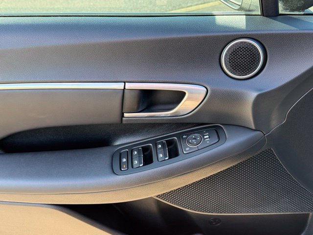 Used 2022 Hyundai Sonata SEL FWD image 15